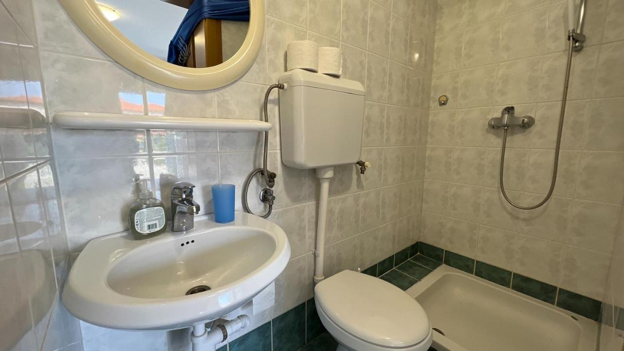 ❷⓿❷❸ Apartment Dolphin Izola Bagian luar foto