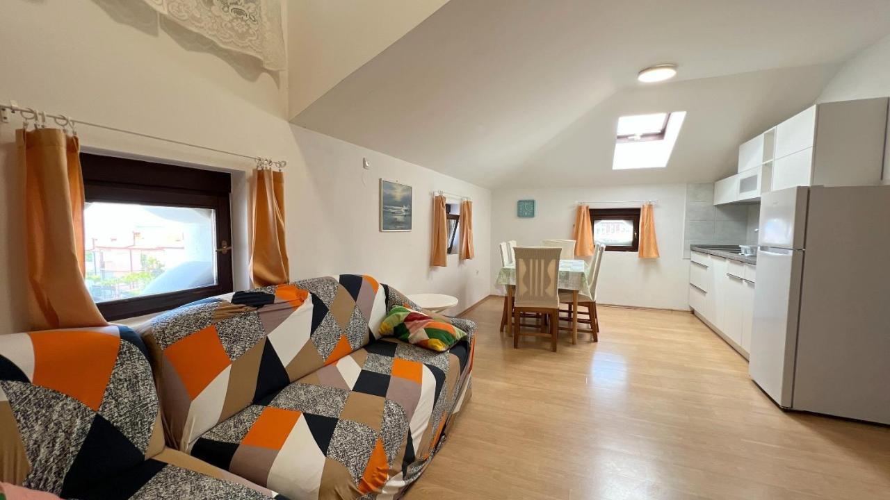 ❷⓿❷❸ Apartment Dolphin Izola Bagian luar foto