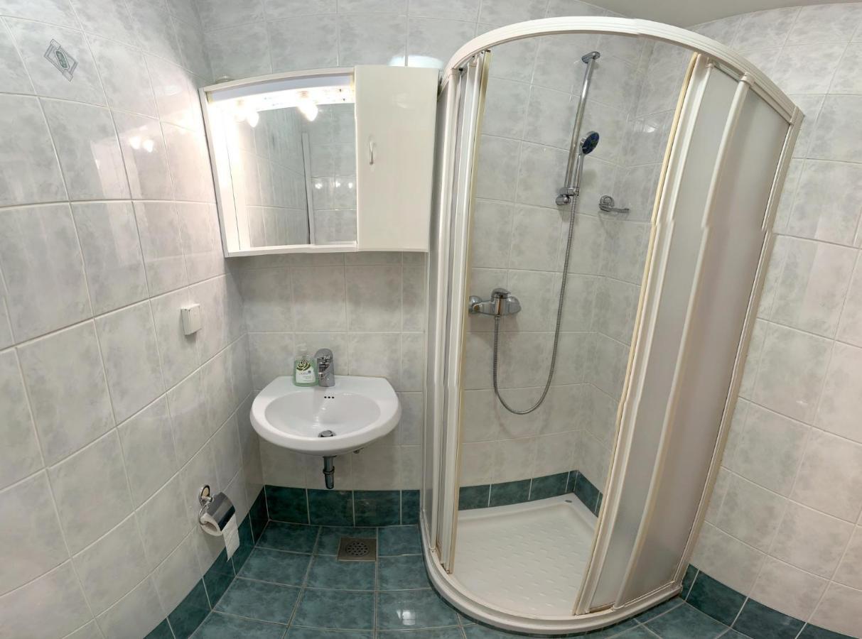 ❷⓿❷❸ Apartment Dolphin Izola Bagian luar foto